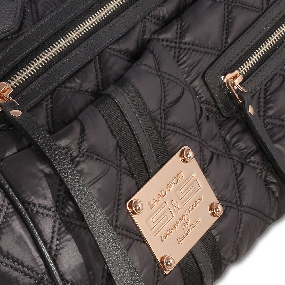 Bolsa matelassê nylon