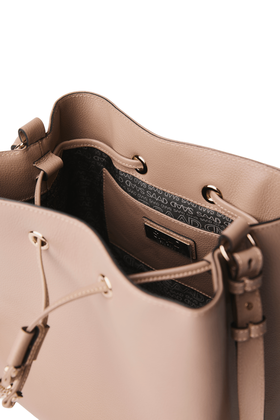 252-BL2702 - Bolsa Saco em Couro