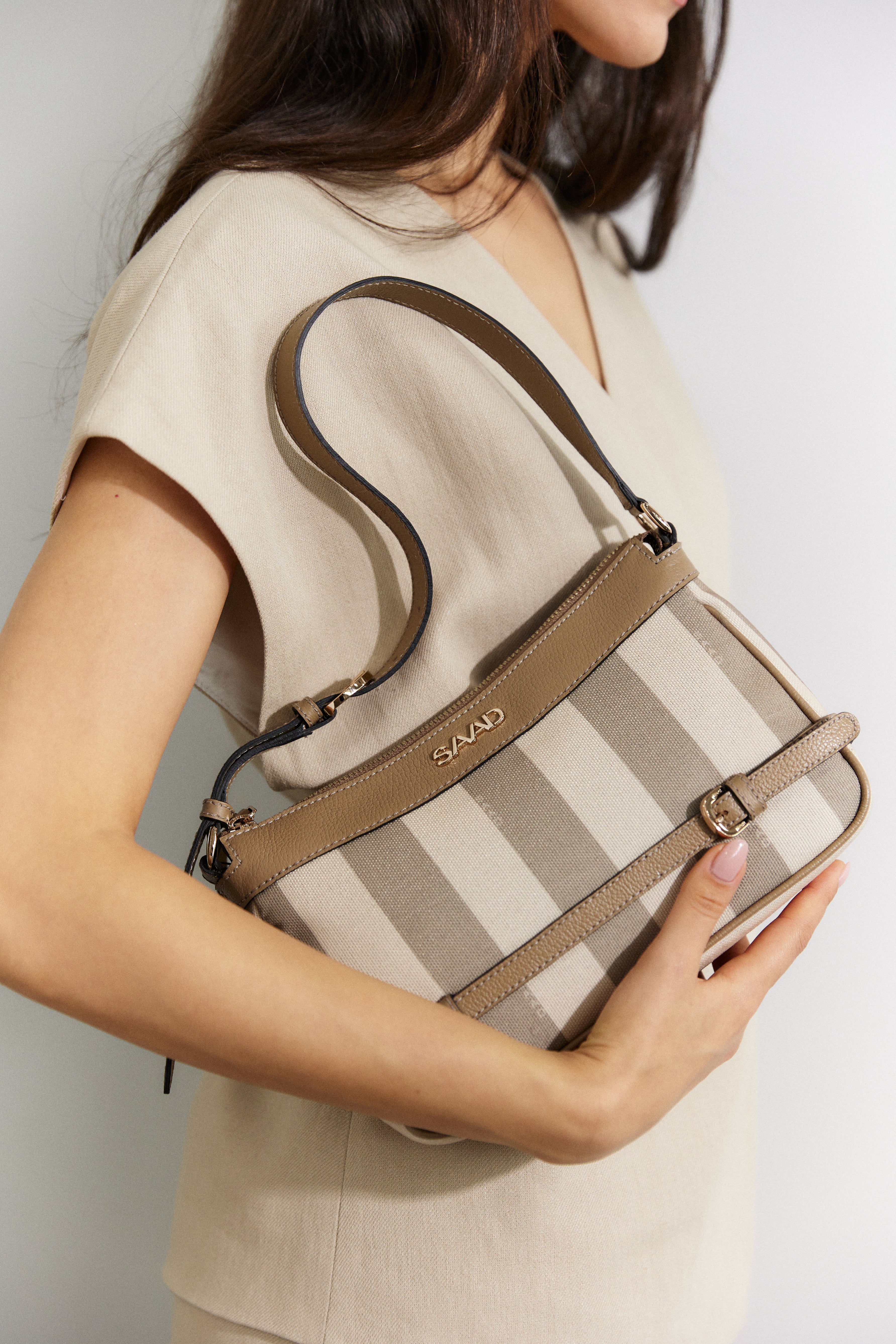 251-BL2203B - Bolsa listrado/floater